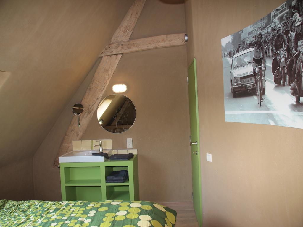 Grote Goesting Holiday House Wevelgem Szoba fotó